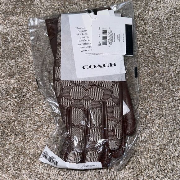 NWT COACH LEATHER AND CANVAS BROWN GLOVES SIZE 6.5 - Picture 1 of 3